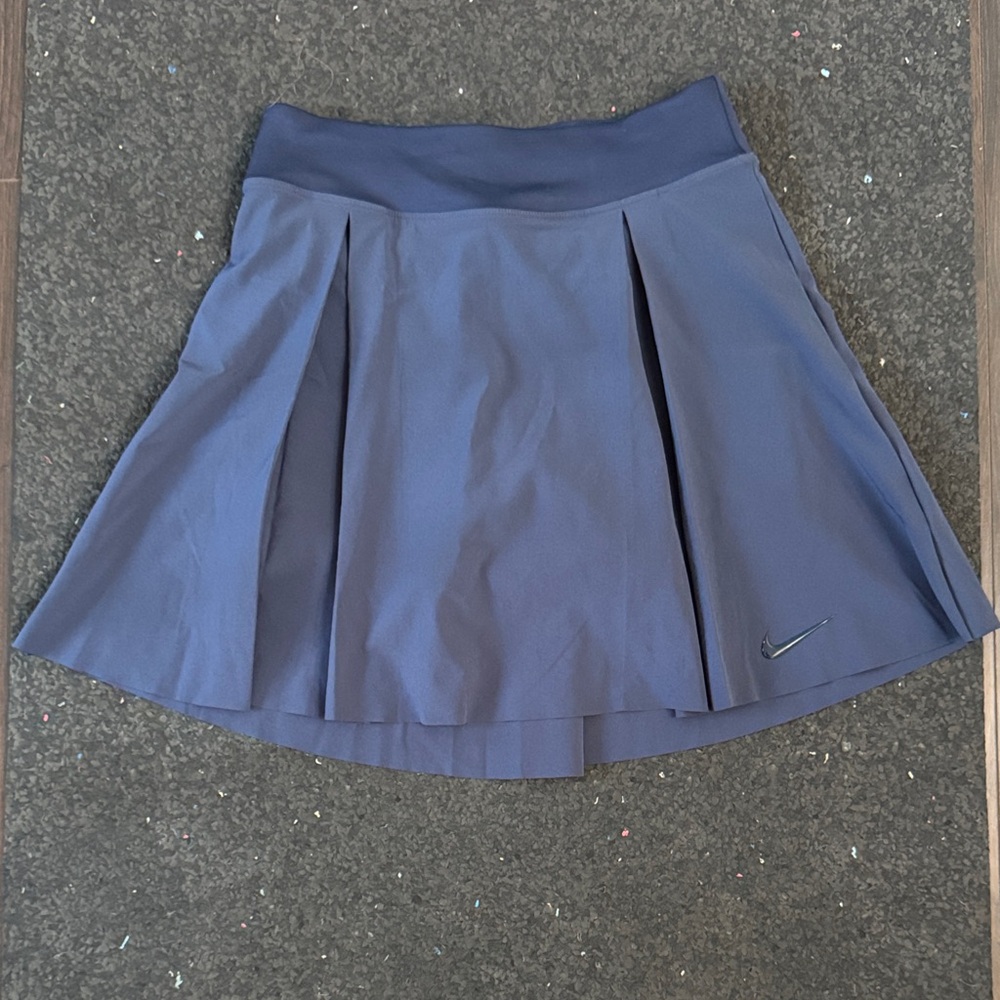 Nike Women's Navy Golf Skirt - XS